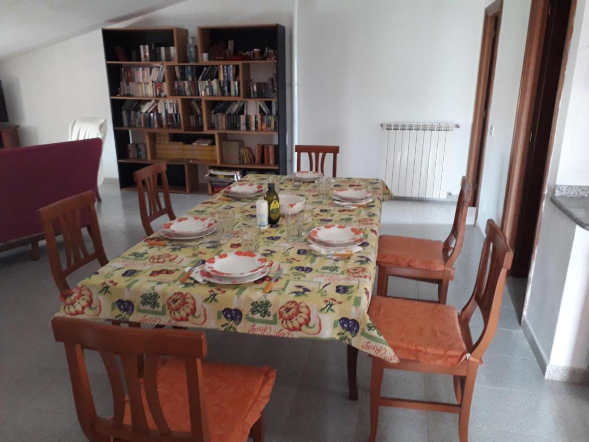 Spacious Attic Apartment Olmedo Zewnętrze zdjęcie